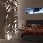 度假居 Le 2 Gravine Nei Sassi 马泰拉