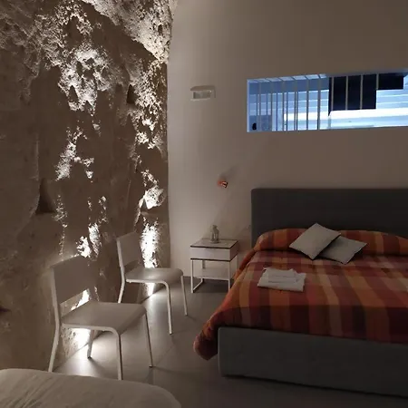 Holiday home Le 2 Gravine Nei Sassi Matera