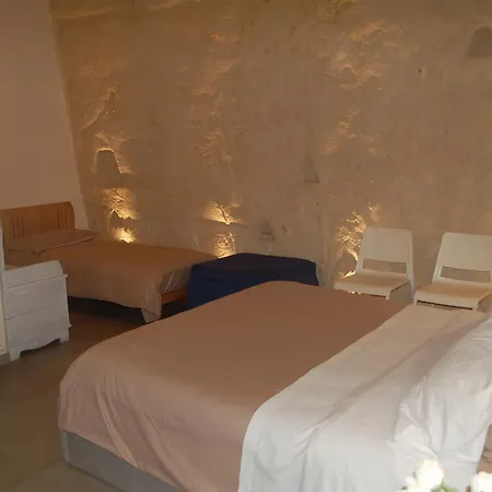 Le 2 Gravine Nei Sassi